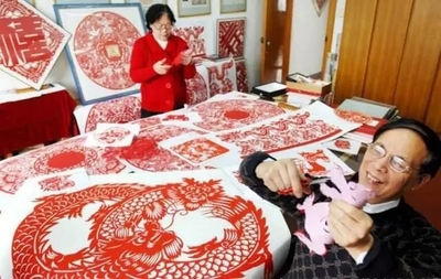 望城全方位發力‘互聯網+’ 工藝品銷售新模式獲央媒關注